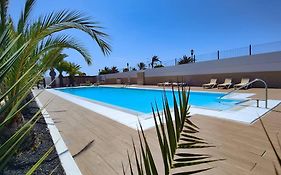 Sweet Flat With Private Patio Dunasol